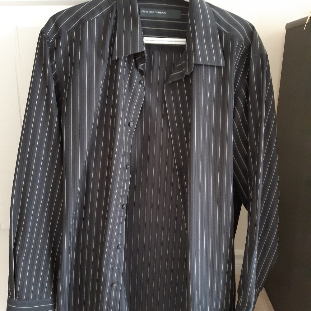 Men's dress shirt